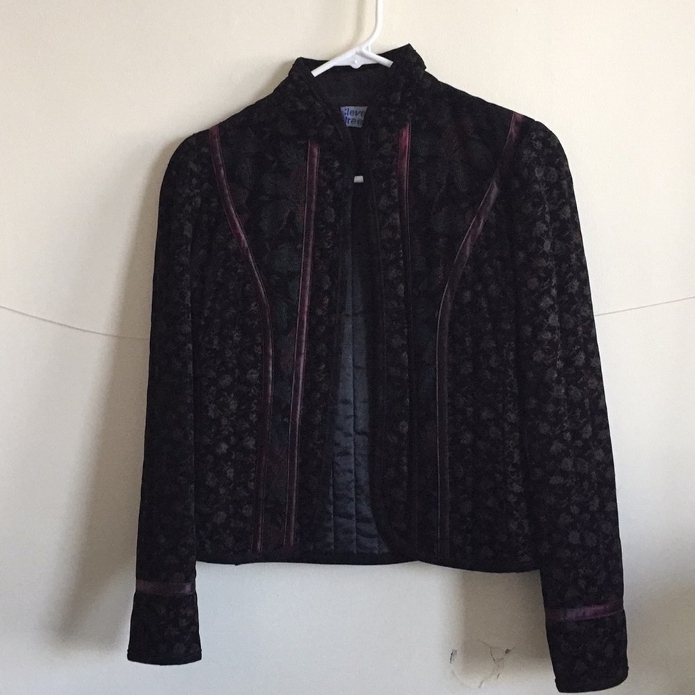 Velvet purple quilted blazer.